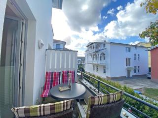 Villa Annika - Whg 10 mit Westbalkon - Ostseebad Sellin - 5