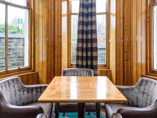 Gatehouse Lodge - 8