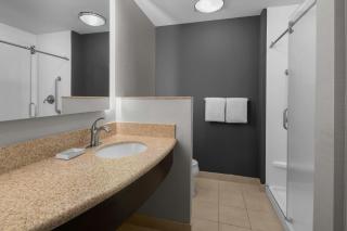 Courtyard By Marriott Houston Kingwood - Kingwood - 6