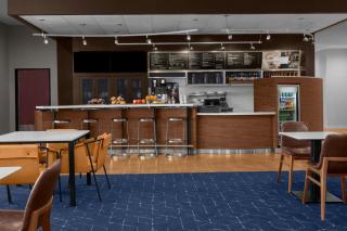 Courtyard By Marriott Houston Kingwood - Kingwood - 8