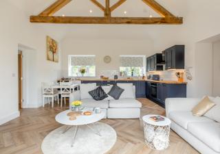 The Old Piggery - Heavenly Views Cottage - - 9