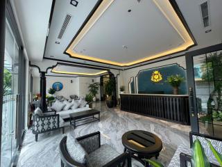 Royal Hotel - Vinhomes Ocean Park - - 3
