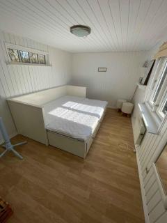 Idyllic Summer House Close To Water And Nature - Neder Lysabild - 1