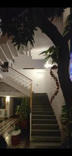 Ojas Luxury and Peaceful Hotel - - 1