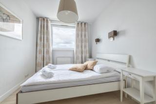 Trzy Żagle with City View by NorthSide Apartments - 8