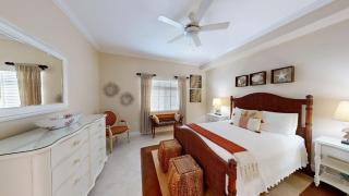 South Bay Beach Club #11 - 4 Bedroom 4 Bathroom Unit - 2