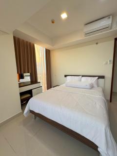 53rd Floor, 2 BR, Netflix, Apt with view by SKY - Batam Center - 5