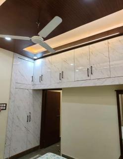 Parvati Hotel and Stay - Lakshmannāth - 9