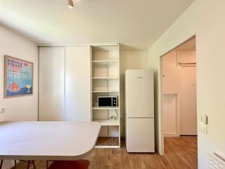 PGH N51 - Centre, 10 min à la Plage, Garage privé - 3