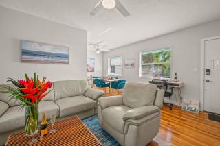 Condo by the Beach King Bed Lush Patio w BBQ Breakers Key Seven H0MES - Fort Lauderdale - 4
