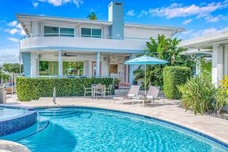 Two-floor Suite Heated pool Dock Access Quiet Neighborhood SaltAire One RESlDENCES - Fort Lauderdale - 3