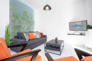 Bright 2 bedroom apartment in Palaio Faliro - 0