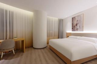 Sanyuan Hotel-Chongqing Jiefangbei Hongyadong - Chongqing - 1