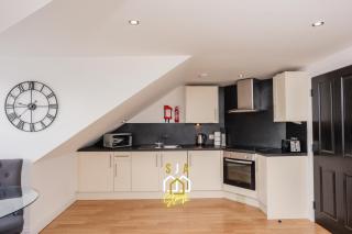 Dee Retreat 5 - SJA Stays - 1 Bed Apartment - 4