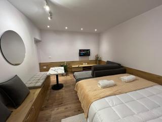 Apartments Downtown Tirana with Self Check-In - Tirana - 8