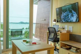 C114 Romantic Getaway Seaview, Pool, Gym Access - 4