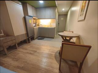 Folks Hub - Manila - 6