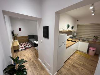 Apartments Downtown Tirana with Self Check-In - Tirana - 7
