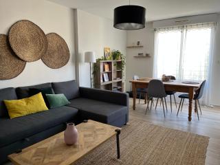 Charmant appartement ensoleillé-Terrasse - PARKING Gratuit - Isle sur la Sorgue - LʼIsle-sur-la-Sorgue - 9