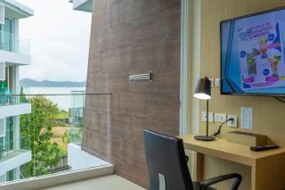 C115 Sea View Beach Bar 5 Dinning Beach Front F3 - Ban Saiyuan (1) - 6