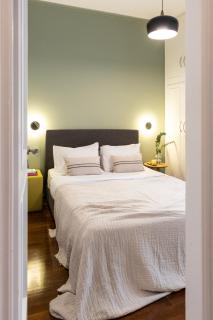 Spacious 3-Bedroom Getaway with Balcony in Glyfada - Athen - 2