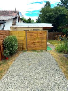 Juicy Apartments with Jacuzzi & Private Garden - Szentendre - 8