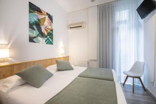 Twin Room with Private Bathroom - San Sebastián - 7