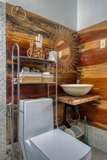 Central Cozy Bungalow 1 with AC and WIFI 5 min to Beach - General Luna - 8