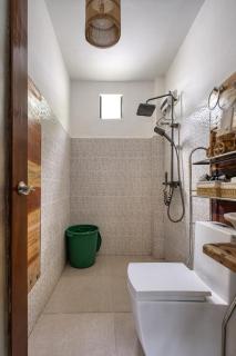 Central Cozy Bungalow 1 with AC and WIFI 5 min to Beach - General Luna - 7
