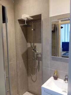 Downtown first floor apartment 6 guests on request Wilhelmstr 5 min to CHIO - Aachen - 3