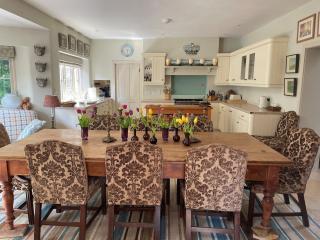 Elegant Cotswold Retreat - Little Faringdon - 7
