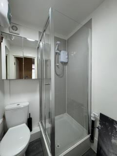 Spacious Studio In Golders Green Estate 1 - Londra - 9