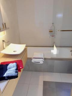 Appartement charmant à Seillans avec piscine - Seillans - 2