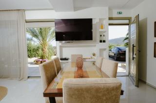 Homey Comfort and Elegance at Olive Grove! - Agios Nikolaos - 6