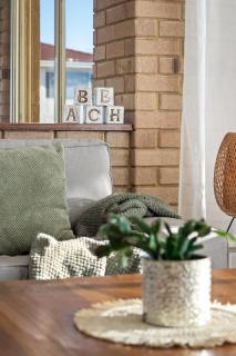 Pet-friendly Beachfront Family Getaway With Views - Mandurah - 3