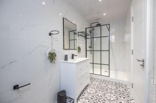 Deluxe City Escape Perfect For Business & Families & Free Gym By The Pocklington - The Magistrates Suite - Leicester - 1