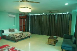 Hotel Satyam And Restaurant - Jaunpur - 5