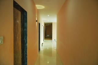 Hotel Satyam And Restaurant - Jaunpur - 3