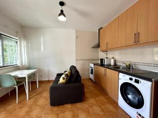 Casa Martins Country Apt 3 - Private parking & WiFi - Freiria - 8