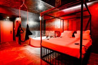 Luxury jacuzzi love room - Bucharest - 0