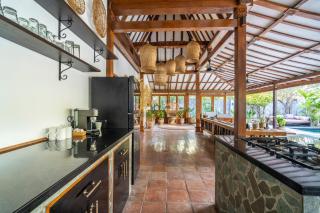 Green Diamond Tropical Private Villa - Gili Trawangan - 2