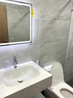 Nhà Nghỉ Phố Biển Phan Thiết - Ấp Bình Hưng - 1