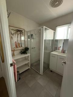 Apollo Cove - Clayton Bay - 7