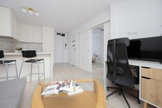 Apartament Warsaw Center Rondo ONZ - Skorka - 5