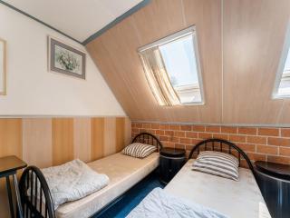 Attractive farmhouse in Giethoorn with garden - Giethoorn - 5