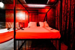 Luxury jacuzzi love room - Bucharest - 7