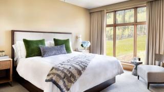 Contemporary, Oversized 1 Bedroom Luxe Ski-Inout Residence With Additional Den - 5
