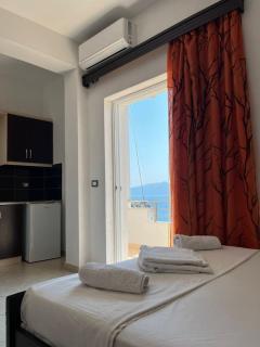 Near beach Rooms - Saranda - 4