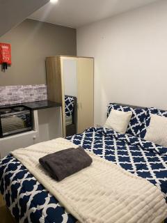 Comfy loft room Wembley stadium 6 minutes away - Londra - 1