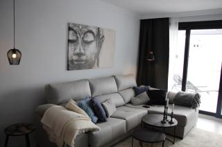 Completely renovated large apt, amazing sea views - 1